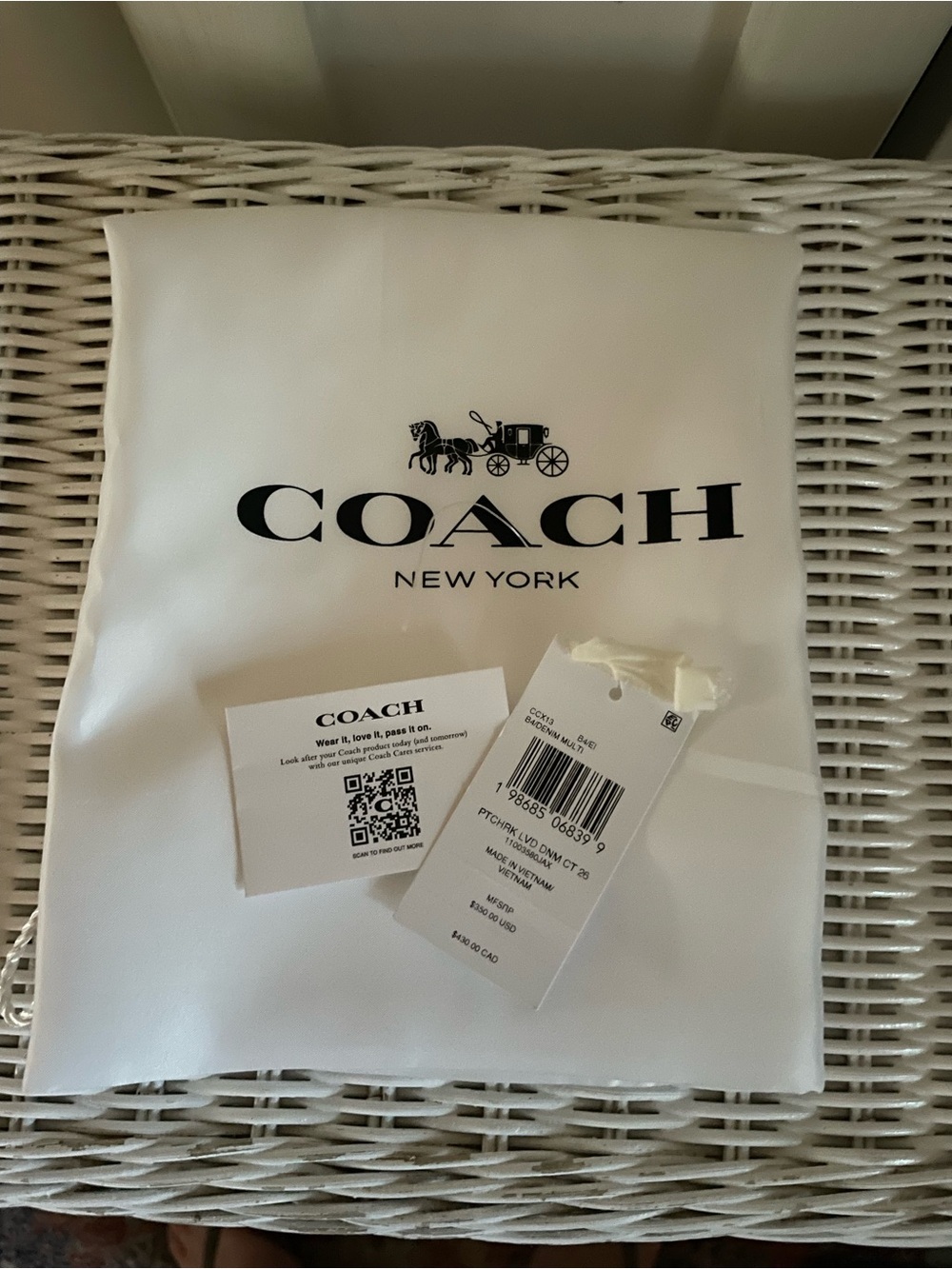 COACH REPURPOSED/LOVED PATCHWORK DENIM CARGO TOTE BAG 26!! - Picture 11 of 14